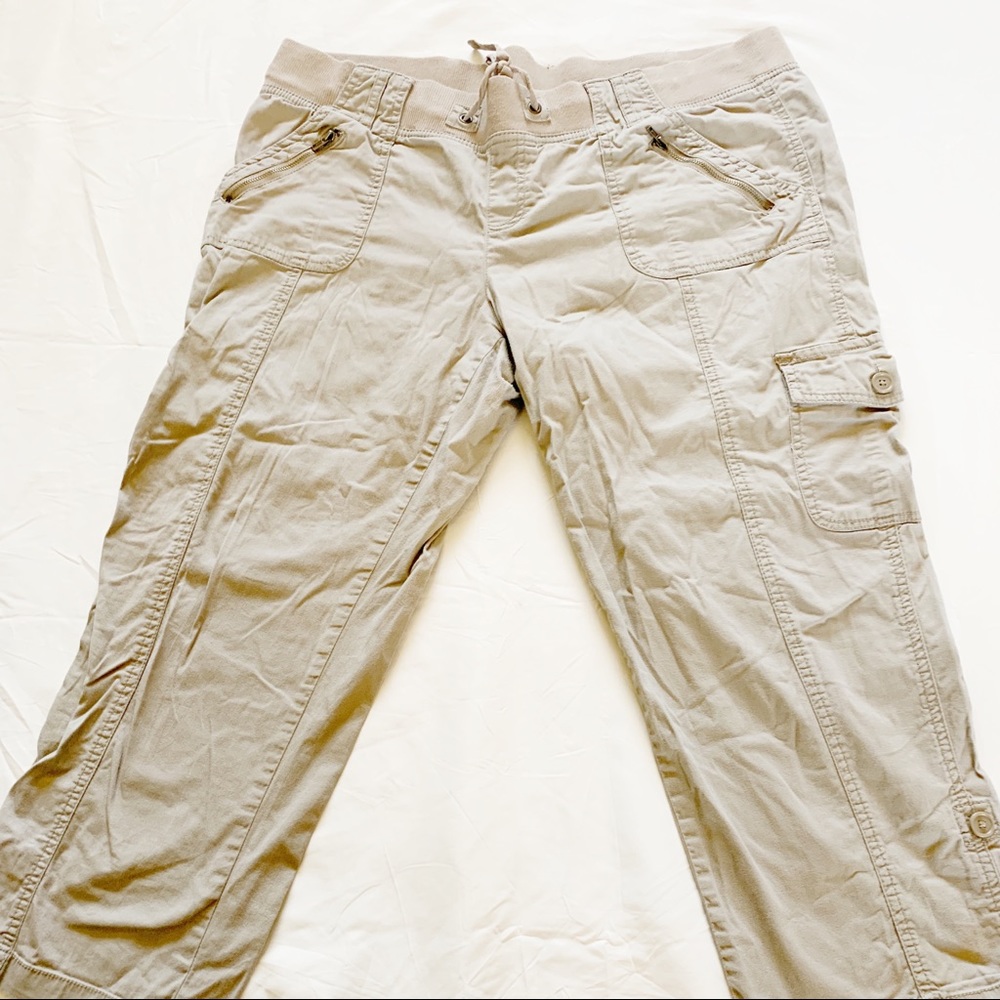Maurice’s Khaki Capris with Stretch Waistband